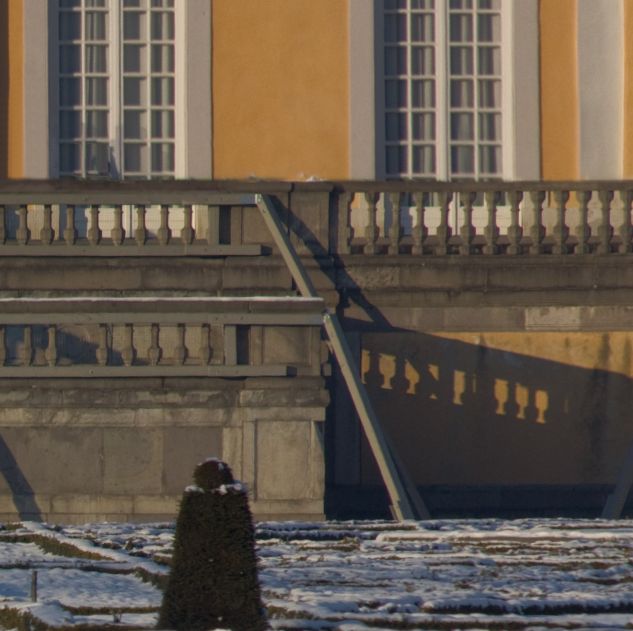 Schloss 2011 t 2 04 06